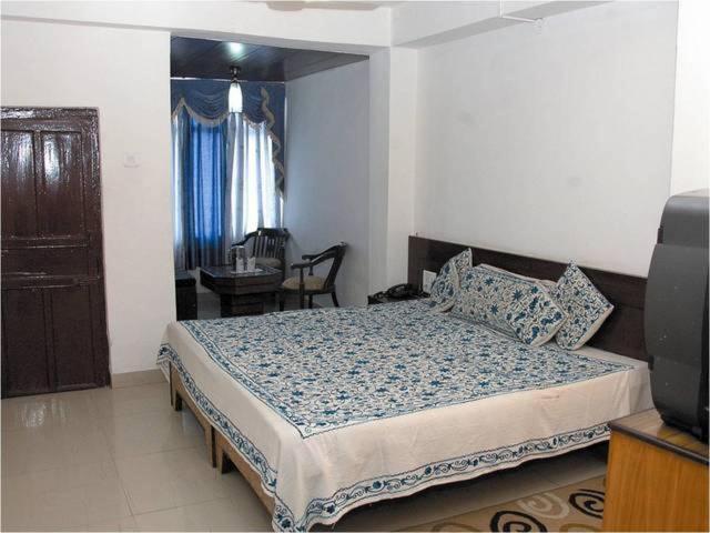 Hotel Surya Kiran Mussoorie Room photo